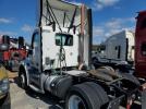 Peterbilt Tractor 579 Image 10