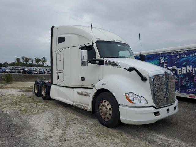  Salvage Kenworth T680