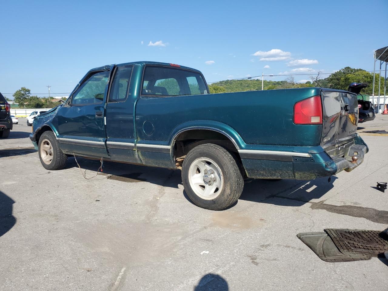 Chevrolet S-10 S10 Image 2