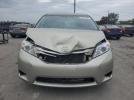 Toyota Sienna Le Image 5
