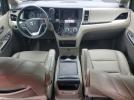 Toyota Sienna Le Image 10