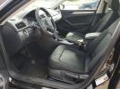 Volkswagen Passat S Image 5