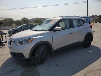  Salvage Nissan Kicks