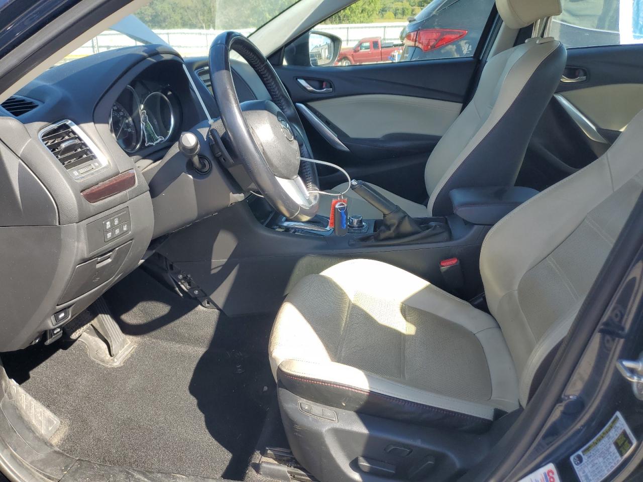 Mazda 6 Grand Touring Image 7