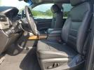 GMC Yukon Denali Image 4