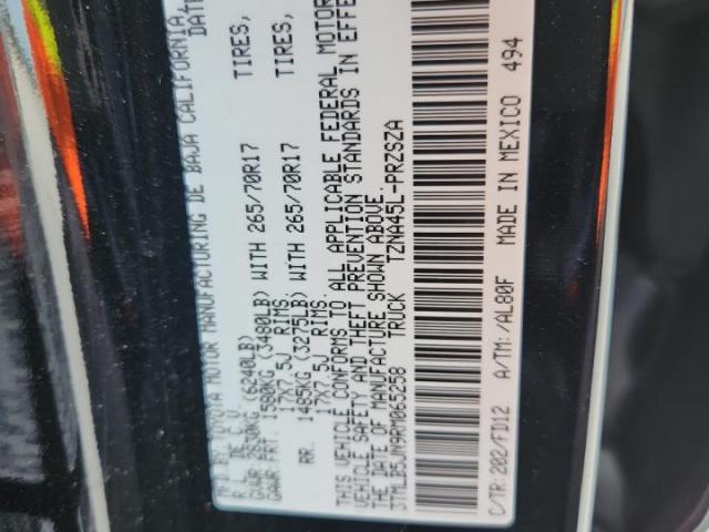 Toyota Tacoma Double Cab Image 8