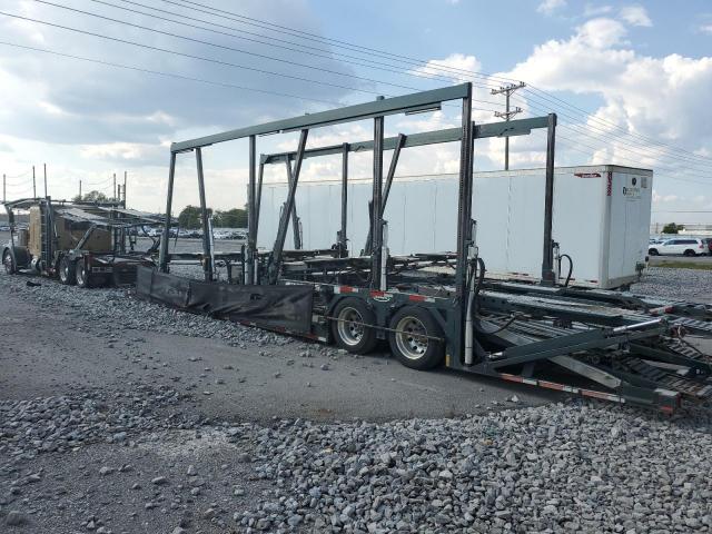 Peterbilt Tractor 389 Image 2