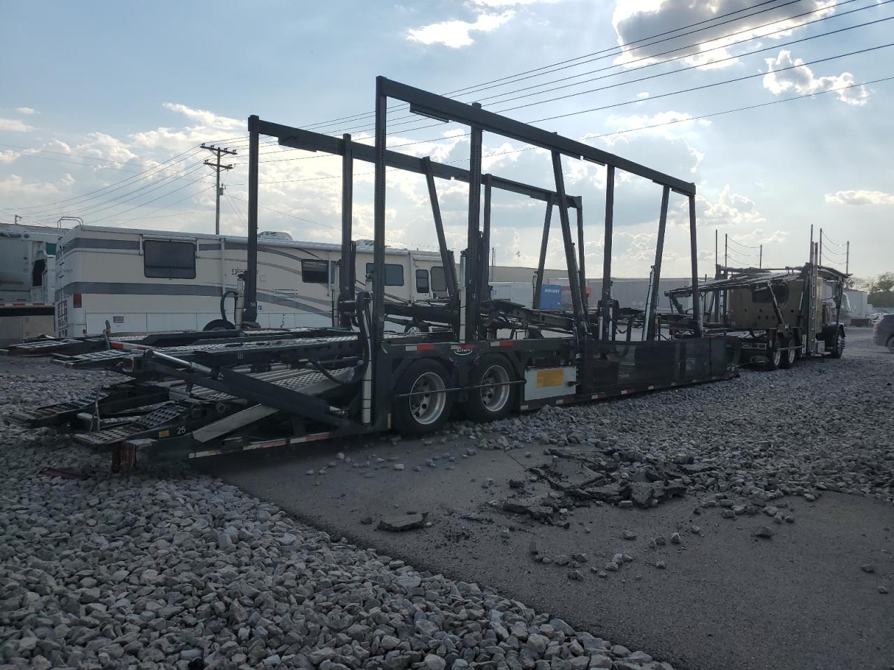 Peterbilt Tractor 389 Image 7