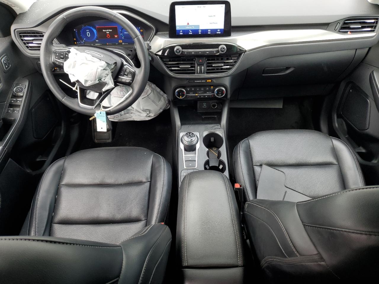 Ford Escape Titanium Image 10