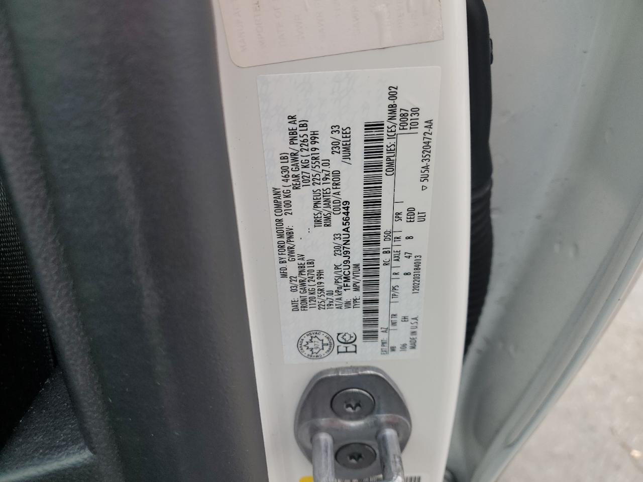 Ford Escape Titanium Image 7