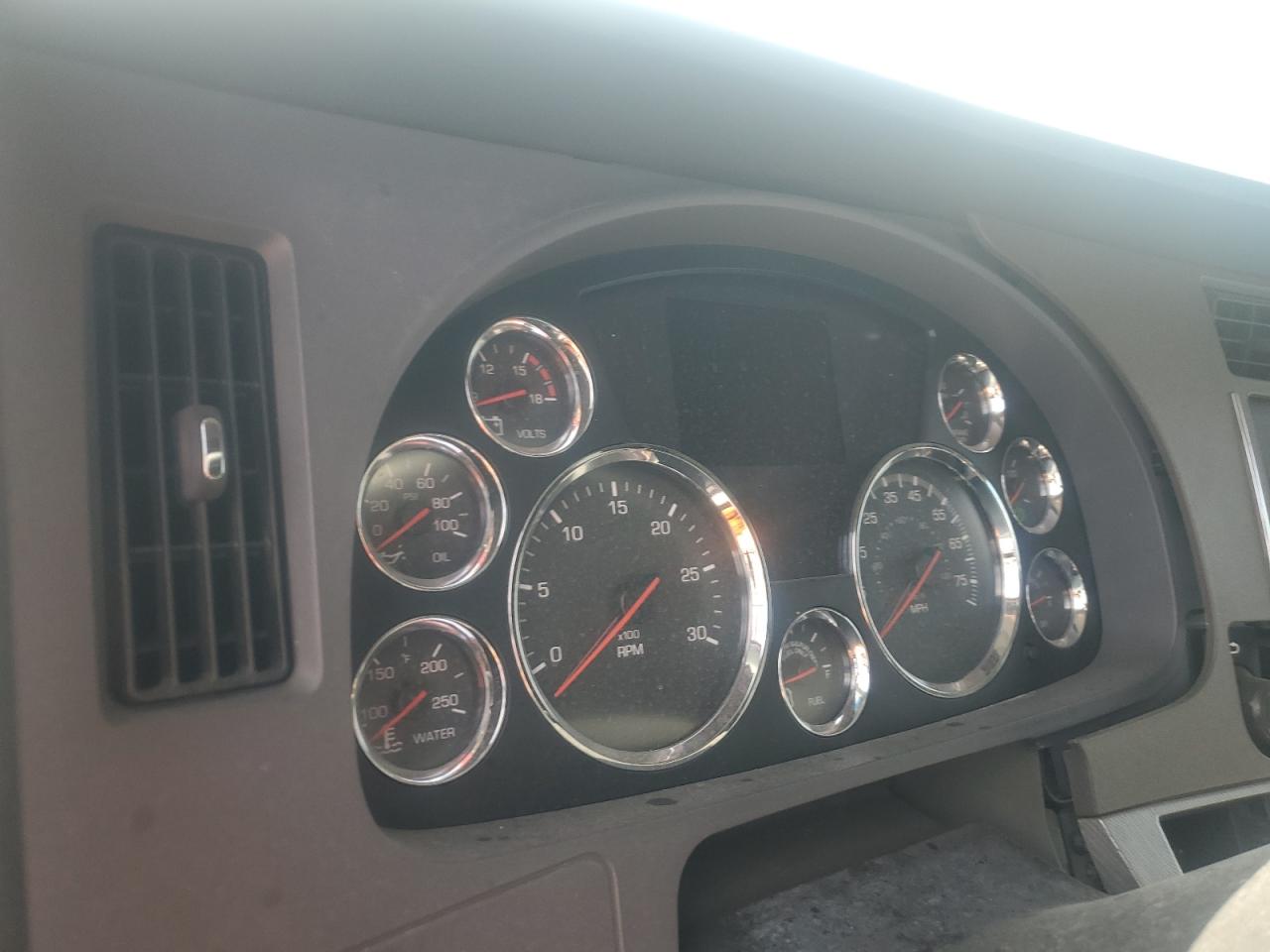 Kenworth Constructi T680 Image 2