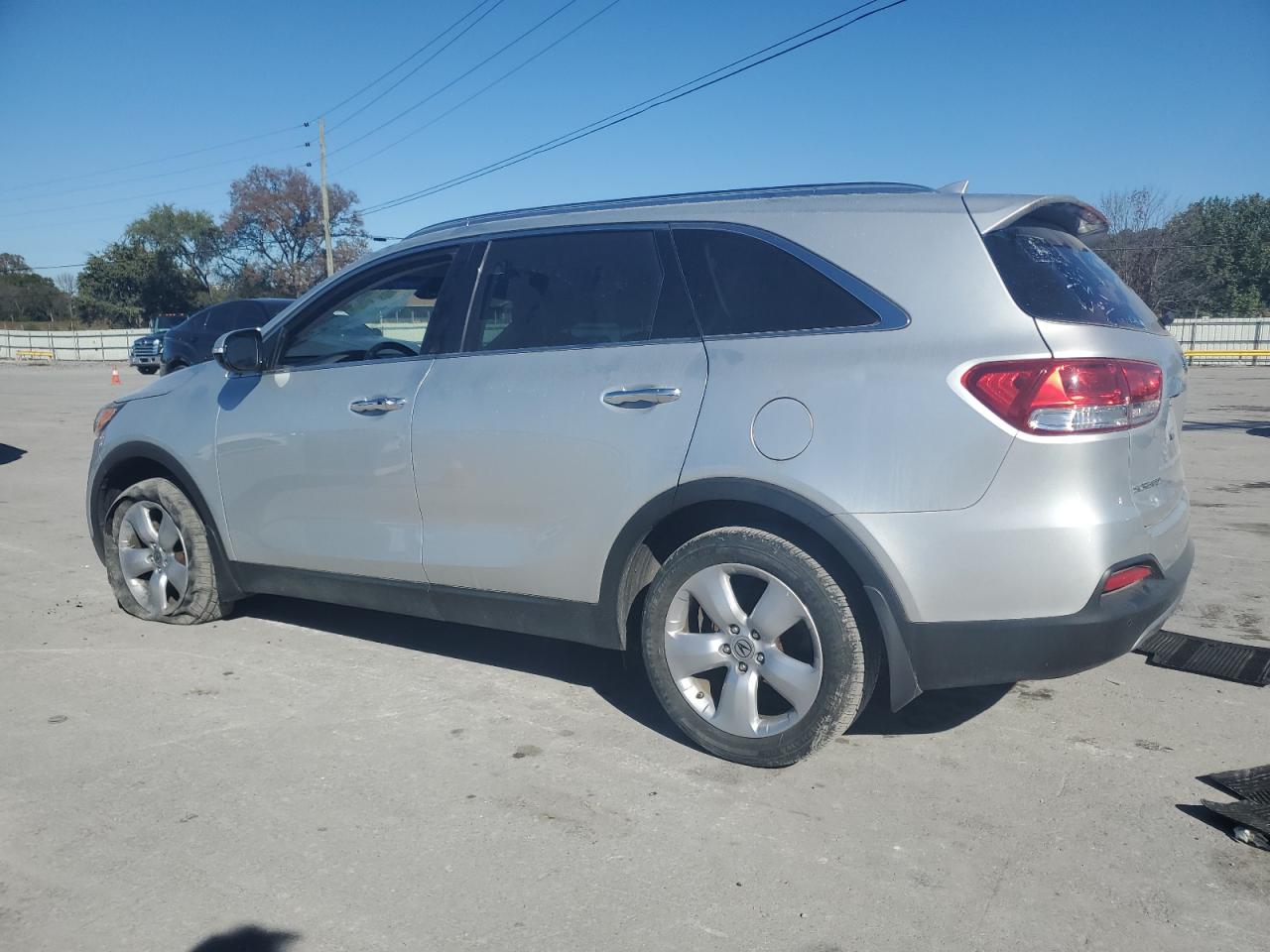 Kia Sorento Ex Image 3