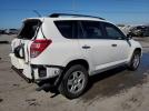 Toyota RAV4 Image 2