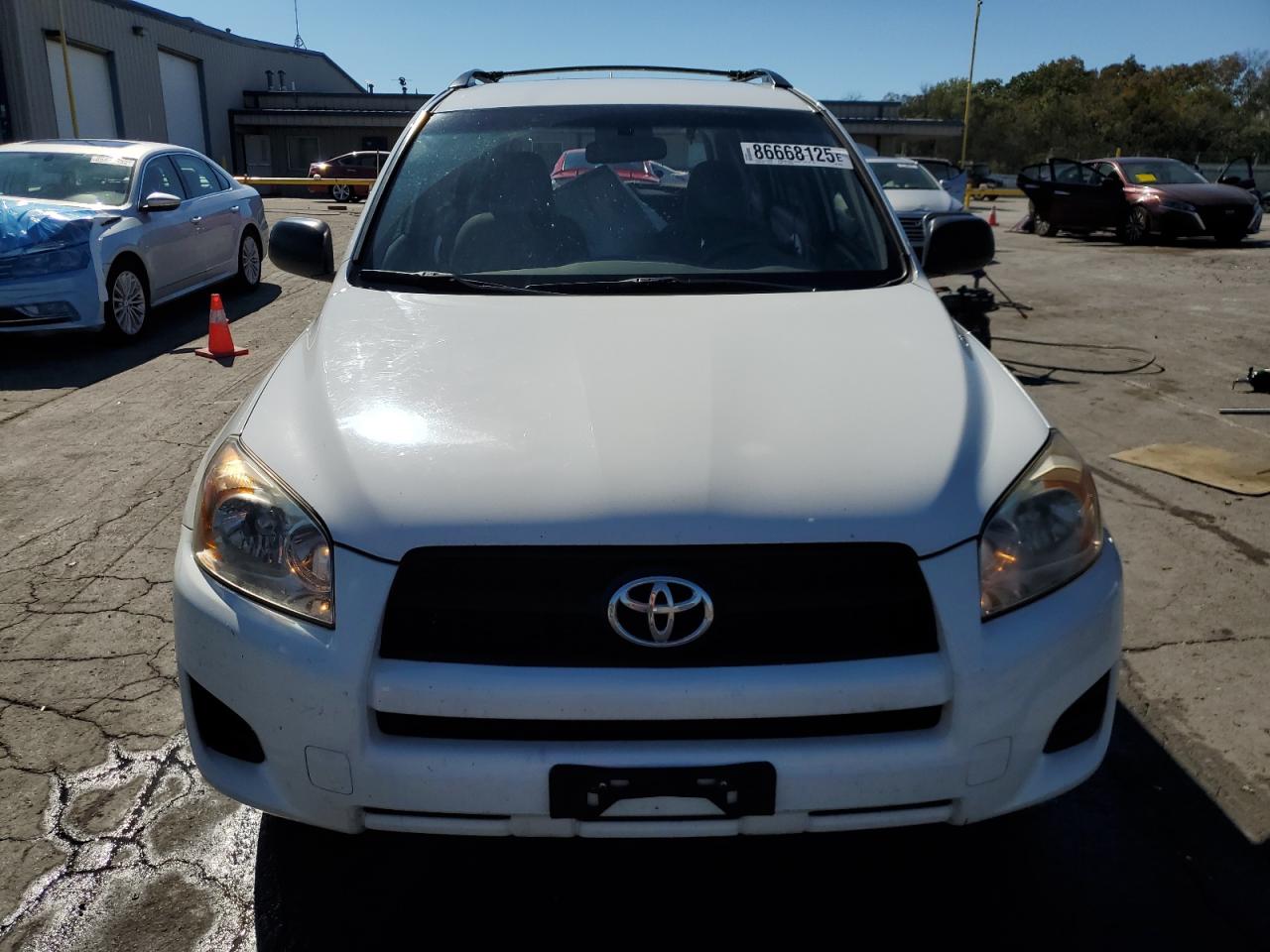 Toyota RAV4 Image 5
