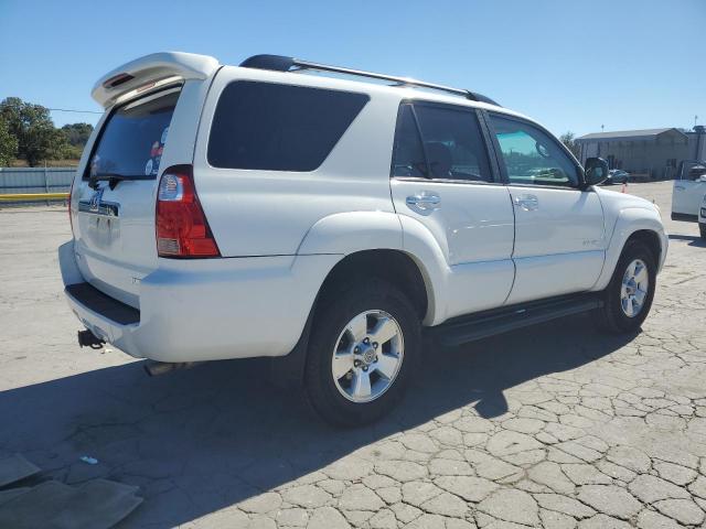Toyota 4Runner Sr5 Image 2
