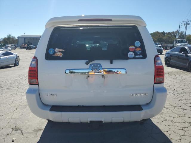 Toyota 4Runner Sr5 Image 12