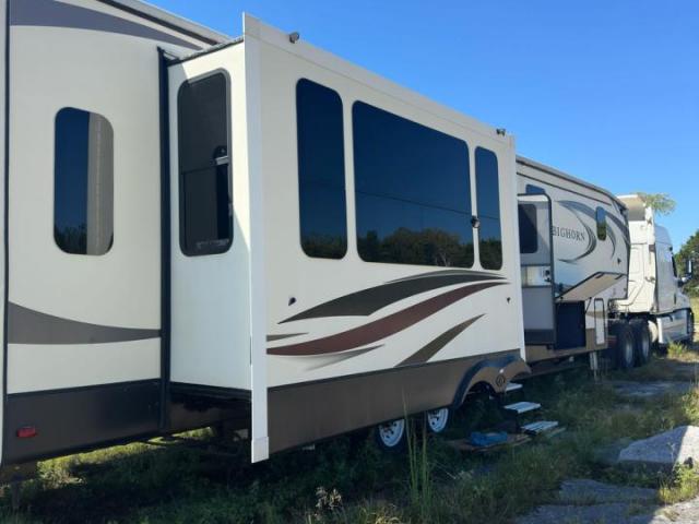  Salvage Bihg Enclosed