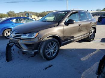  Salvage Volkswagen Touareg