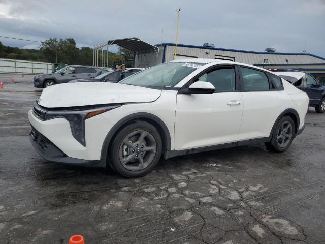  Salvage Kia K4 Lx