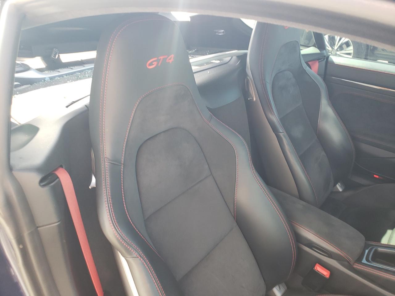 Porsche Cayman Gt4 Image 12