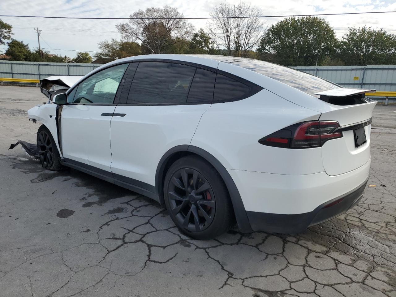 Tesla Model X Image 3