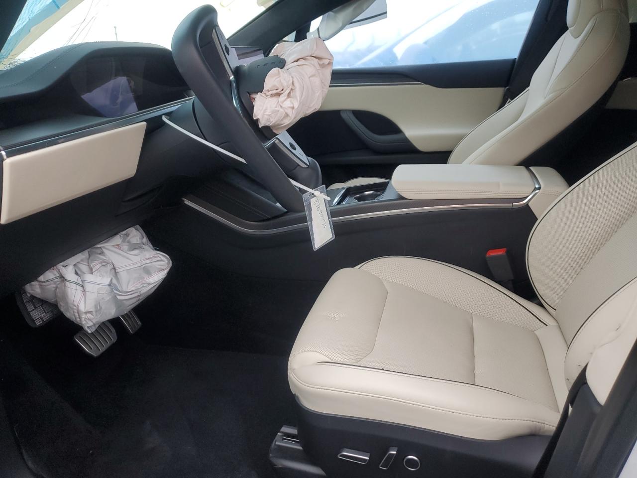 Tesla Model X Image 6