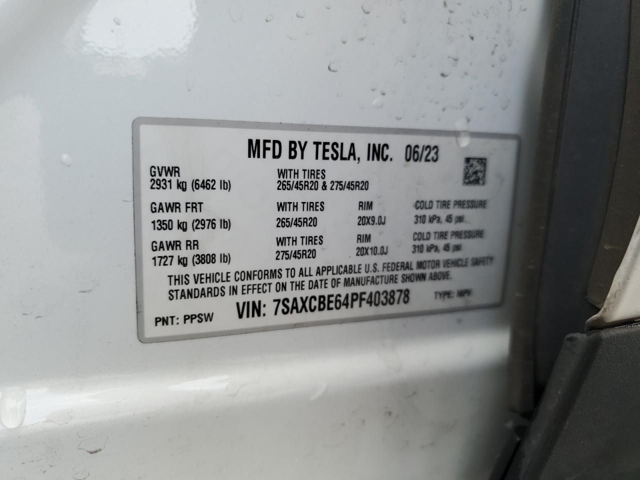 Tesla Model X Image 10