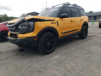  Salvage Ford Bronco