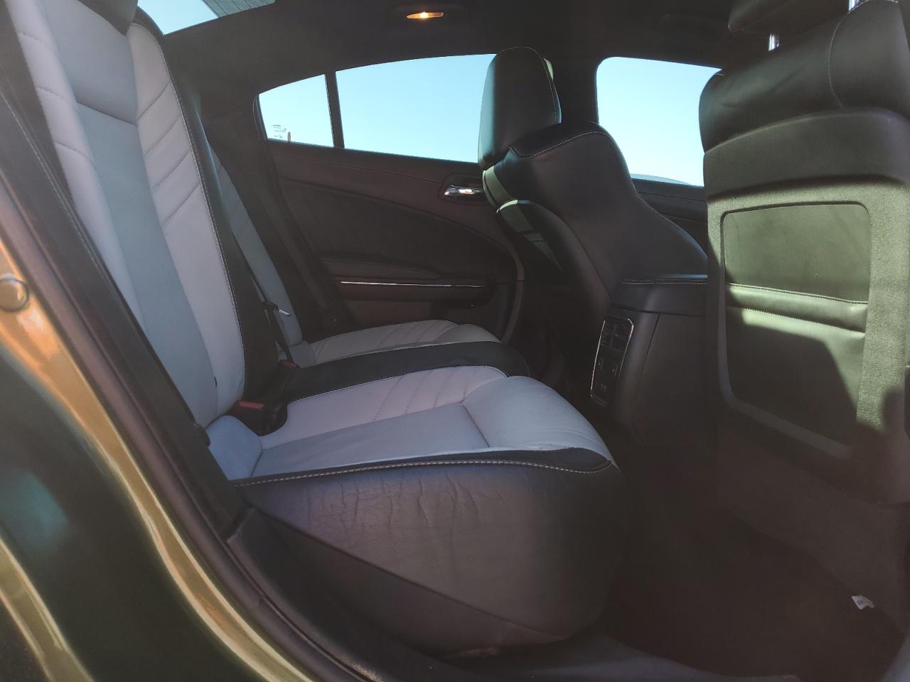 Dodge Charger Srt Hellcat Image 9