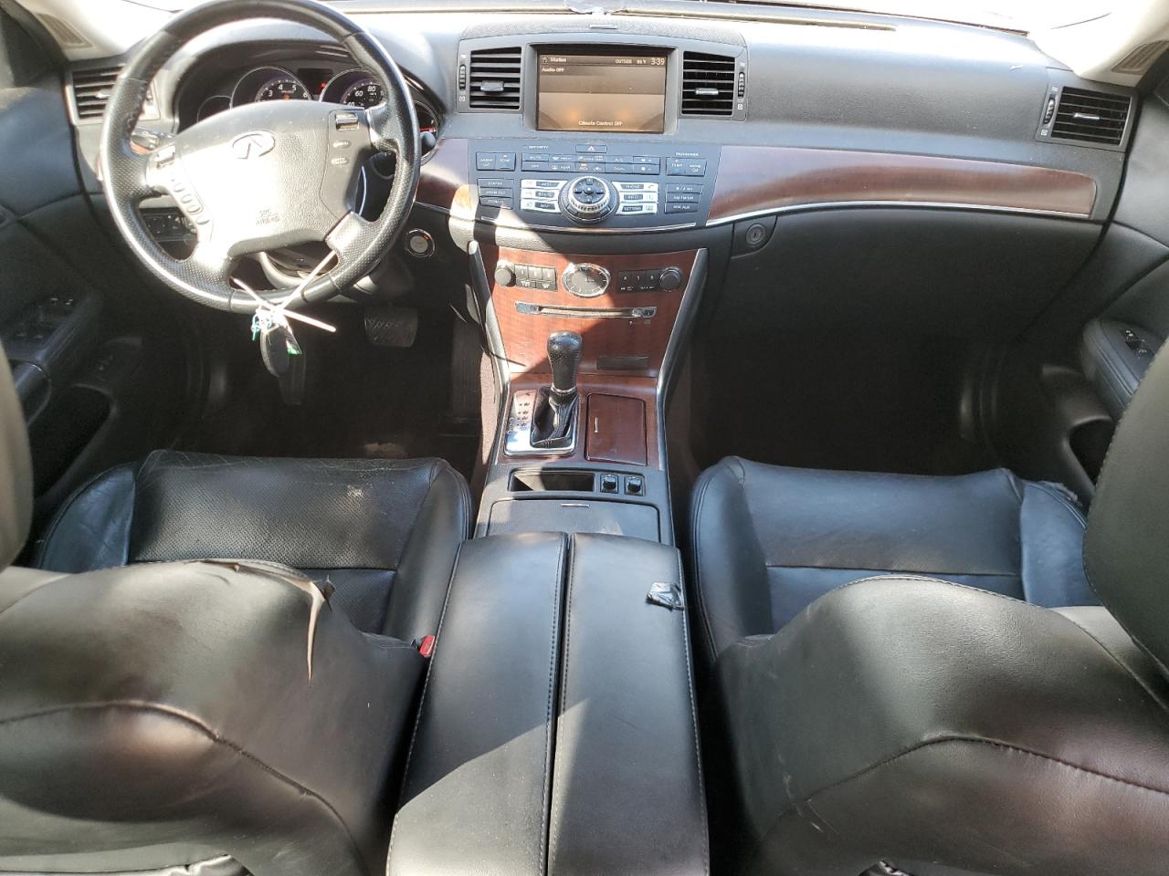 INFINITI M35 Base Image 4