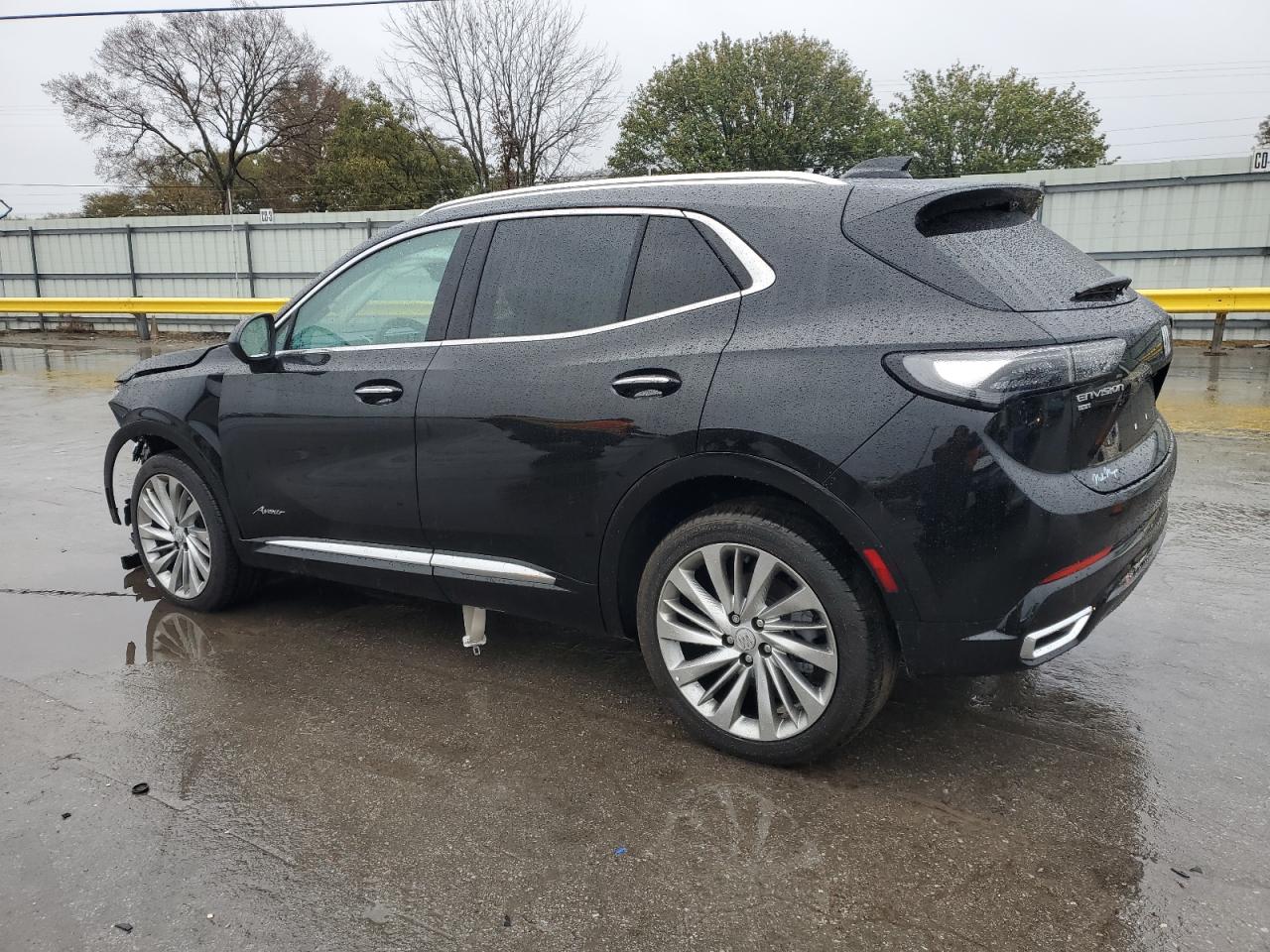Buick Envision Avenir Image 2