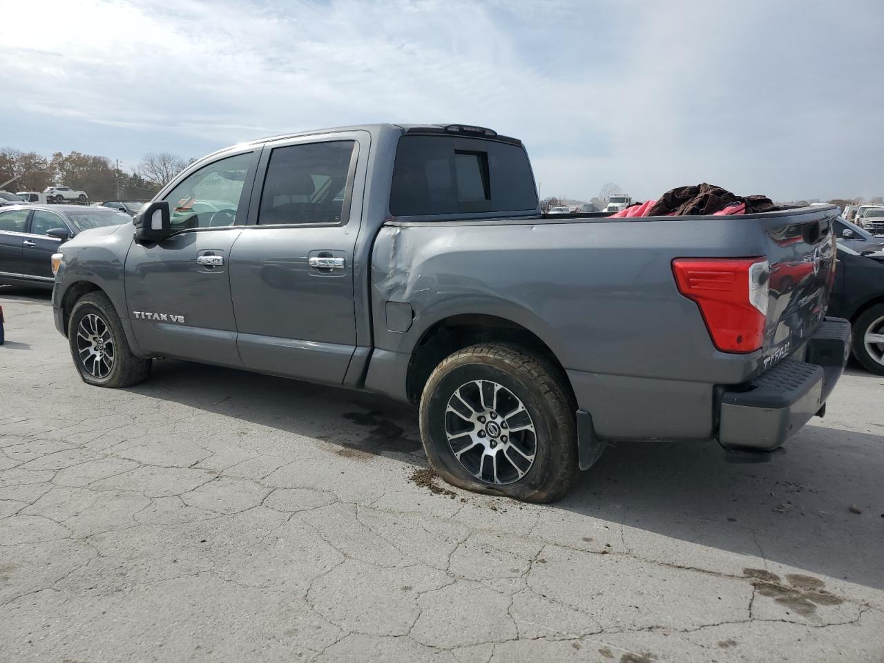 Nissan Titan Sv Image 4