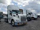 Peterbilt Tractor 579 Image 1
