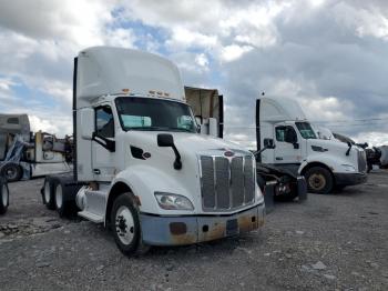  Salvage Peterbilt Tractor 579