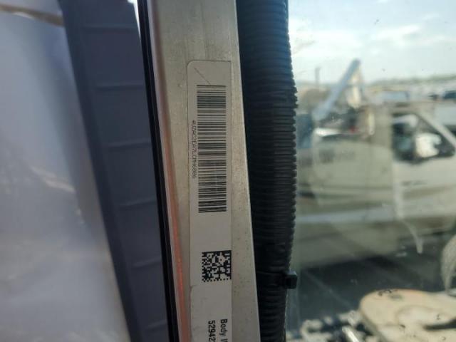 Freightliner Chassis M M Line Walk-in Van Image 10