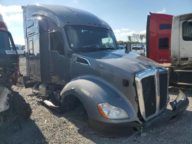  Salvage Kenworth Constructi