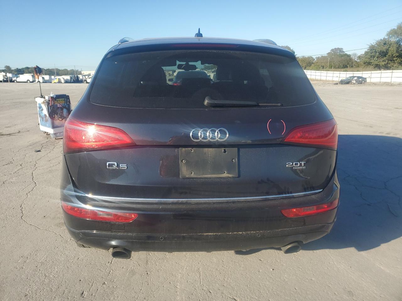 Audi Q5 Premium Plus Image 12
