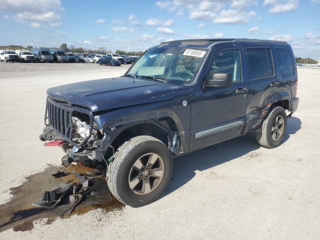  Salvage Jeep Liberty