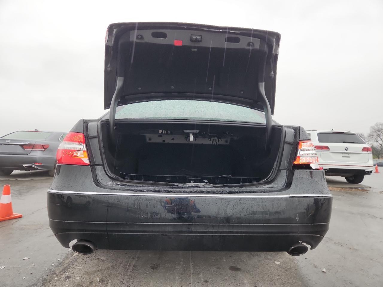 Mercedes-Benz E-Class 350 Image 3