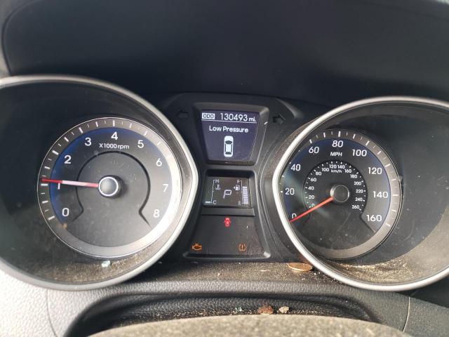 Hyundai ELANTRA Image 10