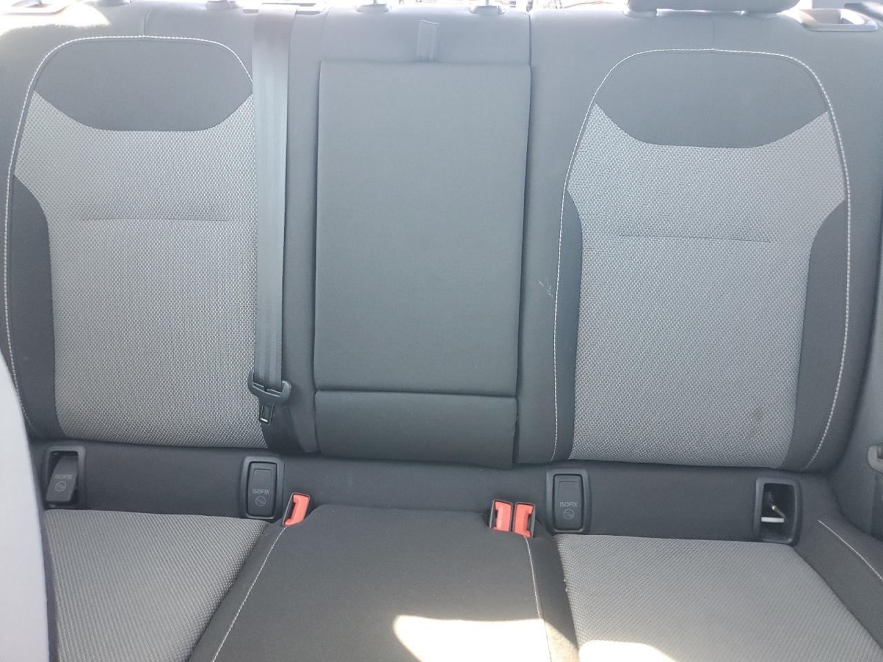 Volkswagen Taos S Image 7