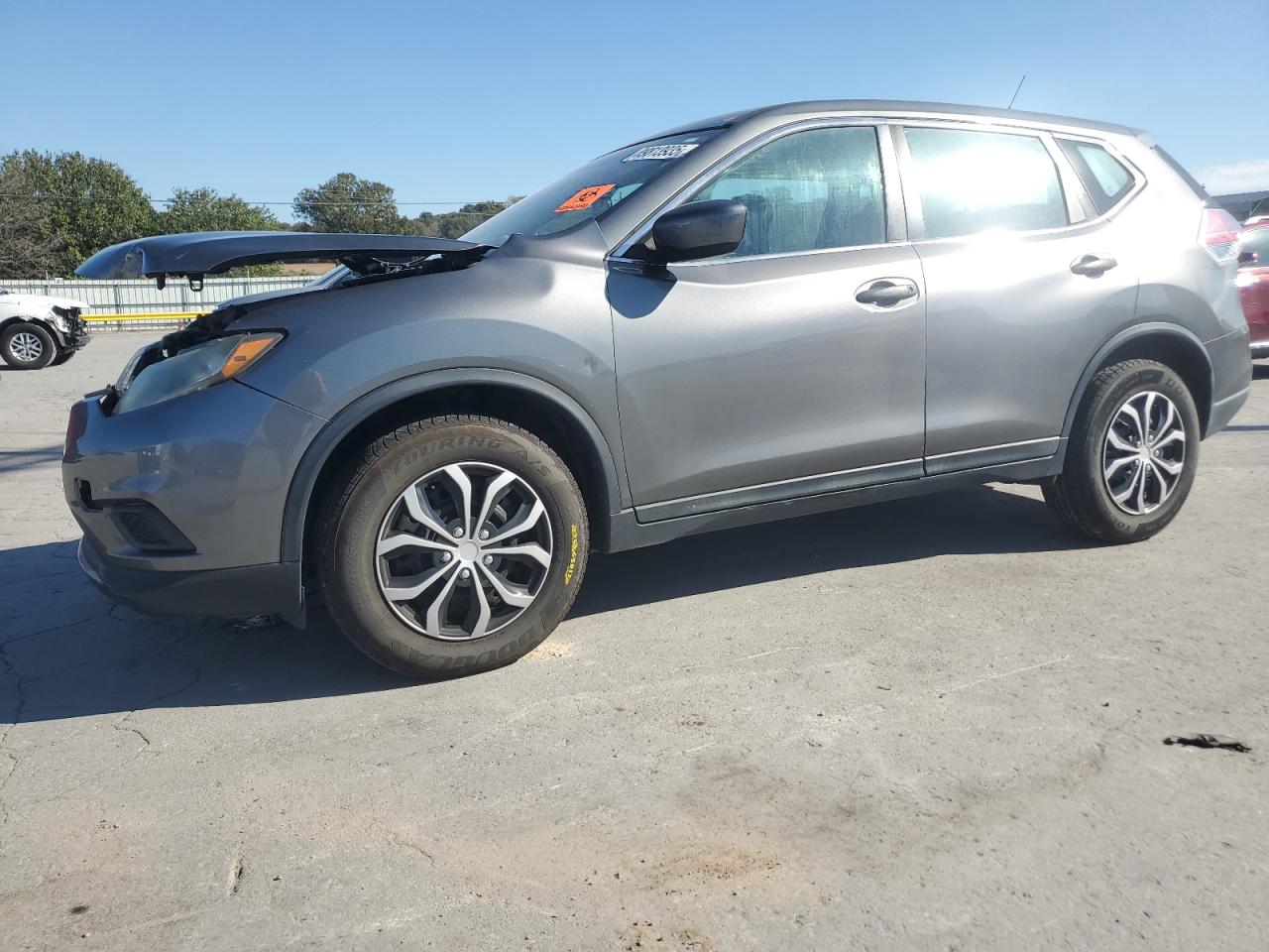Nissan Rogue S Image 1
