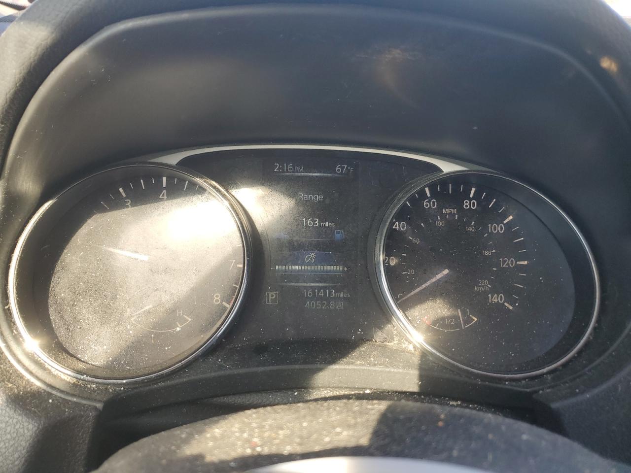 Nissan Rogue S Image 10