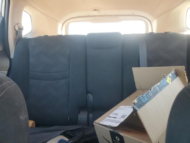 Nissan Rogue S Image 8