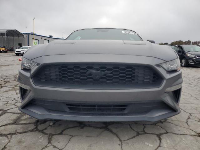 Ford Mustang Image 3