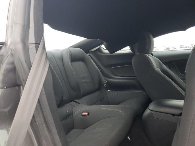 Ford Mustang Image 6