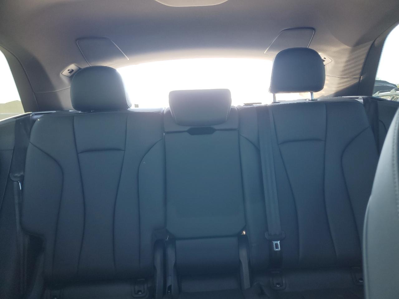 Audi Q8 Premium Plus S-line Image 10