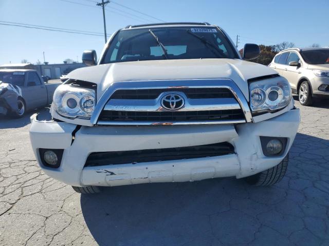 Toyota 4Runner Sr5 Image 5