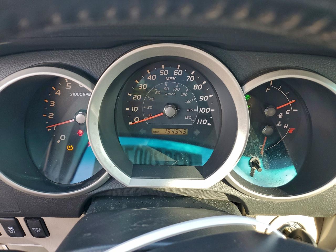 Toyota 4Runner Sr5 Image 2