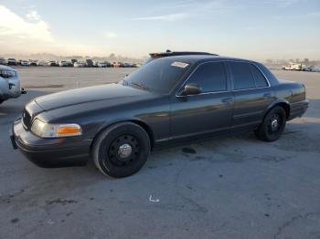  Salvage Ford Crown Vic